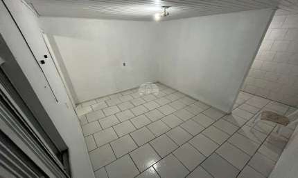Kitnet / Stúdio para alugar na RUA CEL. GRACIA, 508, Centro, Irati por R$ 880