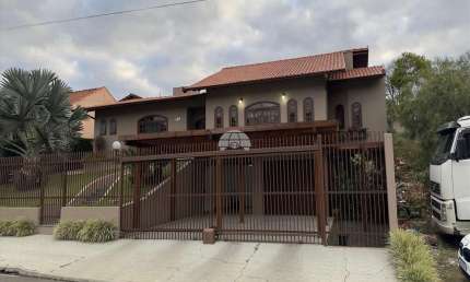 Casa com 4 quartos à venda na RUA ANGELIN MASELE, 366, Jardim Califórnia, Irati, 600 m2 por R$ 1.450.000