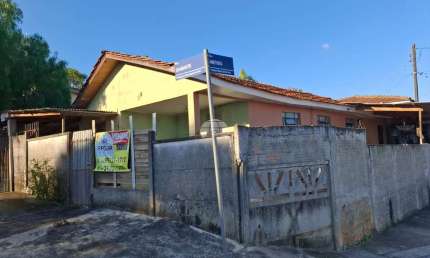 Casa com 3 quartos à venda na RUA AMETISTA, 63, Colina Nossa Senhora das Graças, Irati, 100 m2 por R$ 170.000