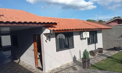Casa com 2 quartos à venda na Rua Principal, 145, Centro, Irati, 70 m2 por R$ 330.000