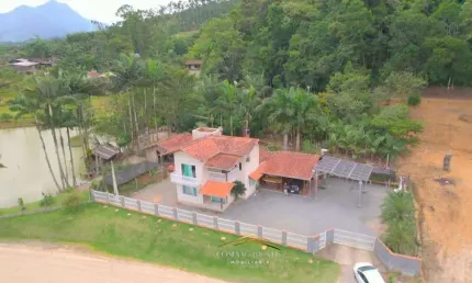 Chácara para Venda em Guaramirim, Ponta Comprida, 4 dormitórios, 2 banheiros, 3 vagas