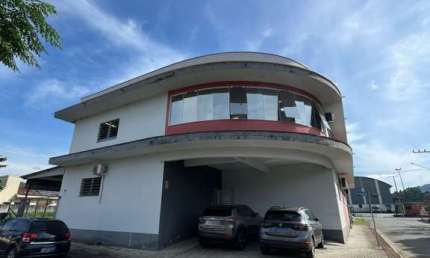 Galpão para Locação em Guaramirim, Centro, 1 banheiro