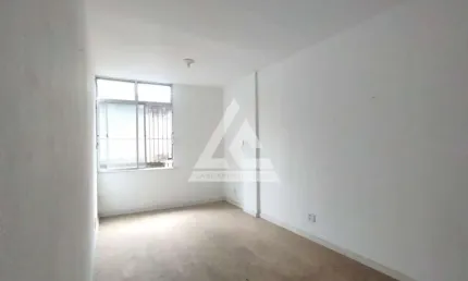 Condomínio Edifício Eva - Apartamento em Piedade, Rio de Janeiro/RJ