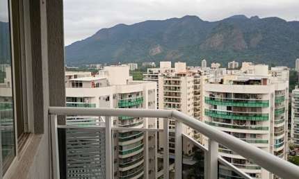 Apartamento com 2 quartos para alugar na Rua Aroazes, 420, Jacarepaguá, Rio de Janeiro