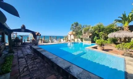 Espetacular Casa Duplex Mobiliada na Praia do Pacheco – 7 Suítes, Piscina e 1.000m² de terreno!