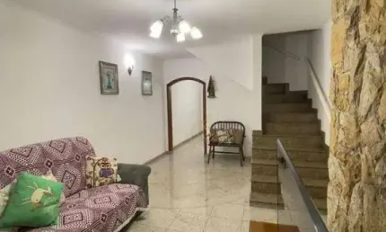 Sobrado com 3 dormitórios à venda, 160 m² por R$ 650.000,01 - Santa Maria - Santo André/SP