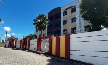 Apartamento com 3 quartos para alugar na Rua Neuza Farache, 1946, Capim Macio, Natal