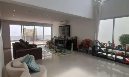 Casa em condomínio à Venda em Quiririm, Taubaté - SP