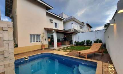 Casa em condomínio à Venda em Campos do Conde Chambord, Tremembé - SP