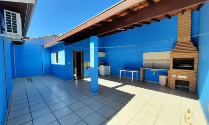 Casa à Venda em Residencial Novo Horizonte, Taubaté - SP