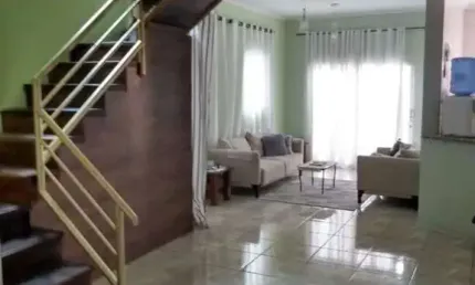 Casa em condomínio à Venda em Residencial Jardim dos Estados, Taubaté - SP