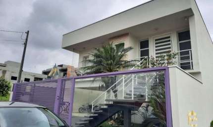 Sobrado em condomínio à Venda em Jardim Independência, Taubaté - SP
