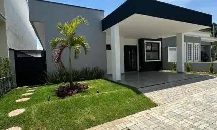 Casa em condomínio à Venda em Bairro dos Guedes, Tremembé - SP