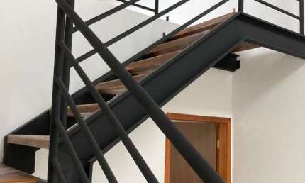 Casa com 3 quartos à venda na Rua Doutor Oswaldo Abirached, 66, Jardim Julieta, Taubaté