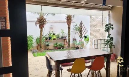 Sobrado em condomínio à Venda em Residencial Santa Izabel, Taubaté - SP
