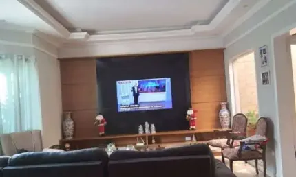 Sobrado à Venda em Residencial Novo Horizonte, Taubaté - SP