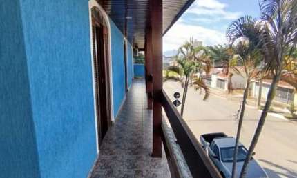 Sobrado à Venda em Esplanada Independência, Taubaté - SP