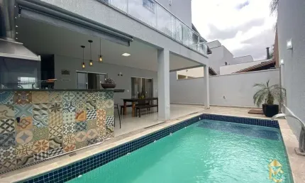 Casa em condomínio fechado com 3 quartos à venda na Rua Voluntário Benedito Sérgio, 2810, Condomínio Residencial Tecoara, Taubaté