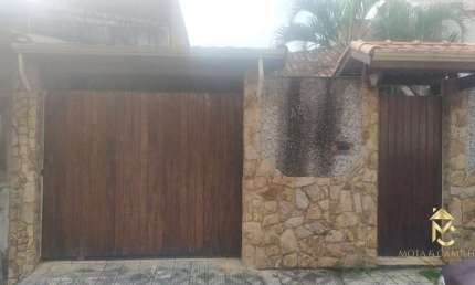 Sobrado para Alugar em Bosque da Saude, Taubaté - SP