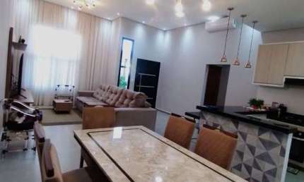 Casa em condomínio à Venda em Bairro dos Guedes, Tremembé - SP