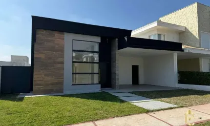 Casa em condomínio à Venda em Itapecerica, Taubaté - SP
