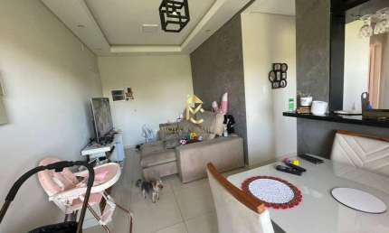 Apartamento com 2 dormitórios e área de lazer completa no condomínio