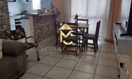 Apartamento com 2 dormitórios e área de lazer completa no condomínio