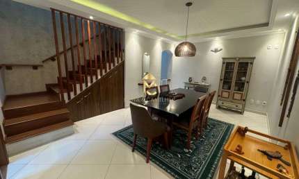 Casa com 3 quartos à venda na Rua José Alvarenga Ortiz, 287, Vila Albina, Taubaté