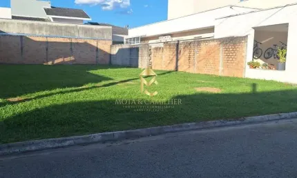 Terreno à venda na Avenida Renato Vargas, SP, Condomínio Vale do Sol, Tremembé