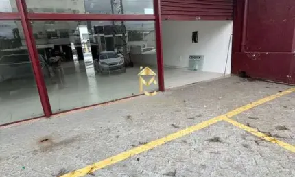 Ponto comercial para alugar na Avenida Independência, 959, Independência, Taubaté