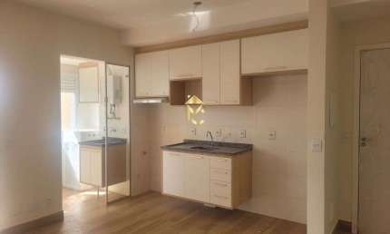 Apartamento com 3 dormitórios e sacada disponível para locação