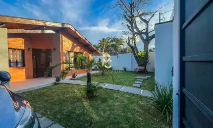 Casa com 3 quartos à venda na Rua Doutor Luis André Gadioli, 1546, Quiririm, Taubaté