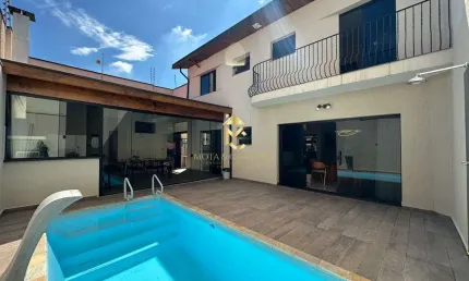 Casa em condomínio fechado com 4 quartos à venda na Rua Gino Biondi, 50, 511, Vila Jaboticabeira, Taubaté