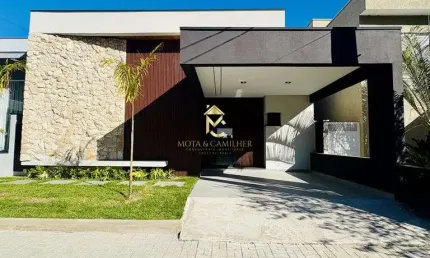 Casa recém construída disponível para Locação ou Venda em condomínio.