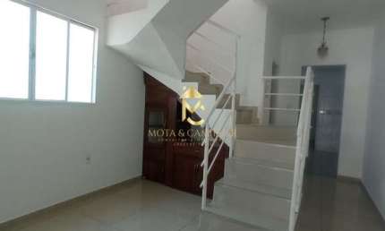 Casa com 3 quartos para alugar na Avenida Monte Castelo, 200, Vila Jaboticabeira, Taubaté