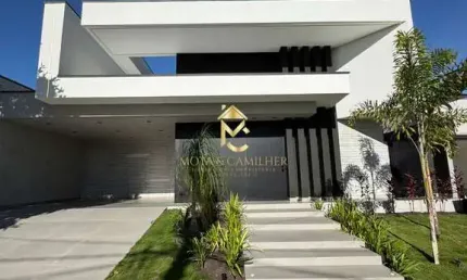 Casa 3 suítes e piscina à venda no condomínio OuroVille – Porteira Fechada