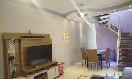 Casa com 3 quartos para alugar na Rua Lejauner Rosa Camilo, 171, Jardim Garcez, Taubaté