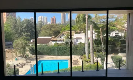 Casa em Condominio  Reformada 3 Suites 4 Vagas  no Morumbi