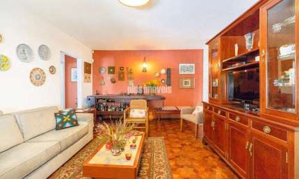 Casa Assobradada 4 Quartos  3 Suítes 2 Vagas no Campo belo