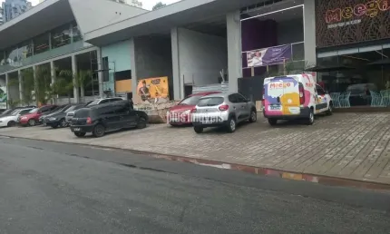 Sala comercial com 4 salas para alugar na Rua Antônio da Costa Barbosa, 136, Morumbi, São Paulo