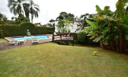 Casa Assobradada  4 Dormitórios 4 Suites 5 Vagas no Morumbi