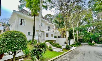 Casa em Condomínio 4 Quartos  4 Suites 4 Vagas no Morumbi!