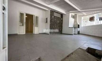 Casa com 3 Quartos, 1 Suíte e 2 banheiros à Venda, 131m² por R$ 1.199.000,00 Brooklin, São Paulo, SP