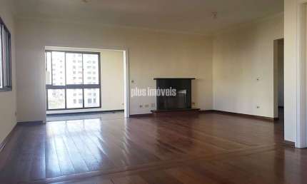 Apartamento com ótima planta 360º distribuído em 213,32 m2 de área útil na Vila Morumbi