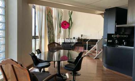 Apartamento com 3 quartos para alugar na Rua Jandiatuba, 559, Panamby, São Paulo