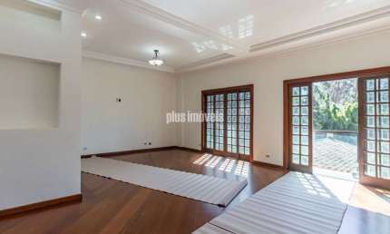 PANAMBY! USO RESIDENCIAL OU COMERCIAL - SOBRADO COM 600M²AC, 3 SUÍTES, 3 GAR CHURRASQUEIRA PISCINA