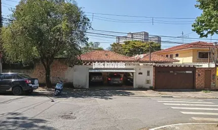Ótima casa térrea muito bem conservada no jardim helga