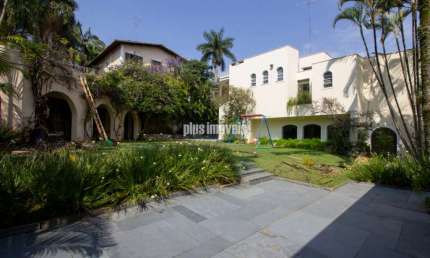 Morumbi, Próximo a Casa da Fazenda 1.127,0m² Área de Terreno , 617,0m² AC,  4 Suítes, 8 Gar, Piscina