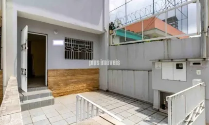 Casa com 2 quartos à venda na Rua Otávio Tarquínio de Souza, 555, Campo Belo, São Paulo