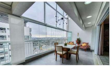 Cobertura com 3 Quartos e 4 banheiros à Venda, 165 m²